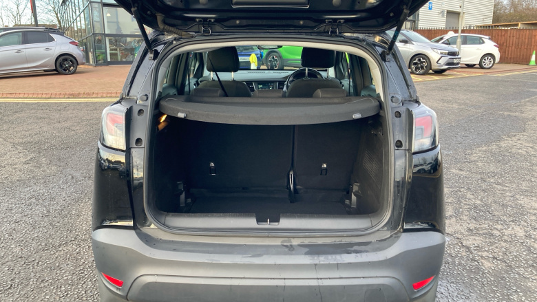 Vauxhall Crossland 1.2 Design 5dr Petrol Hatchback